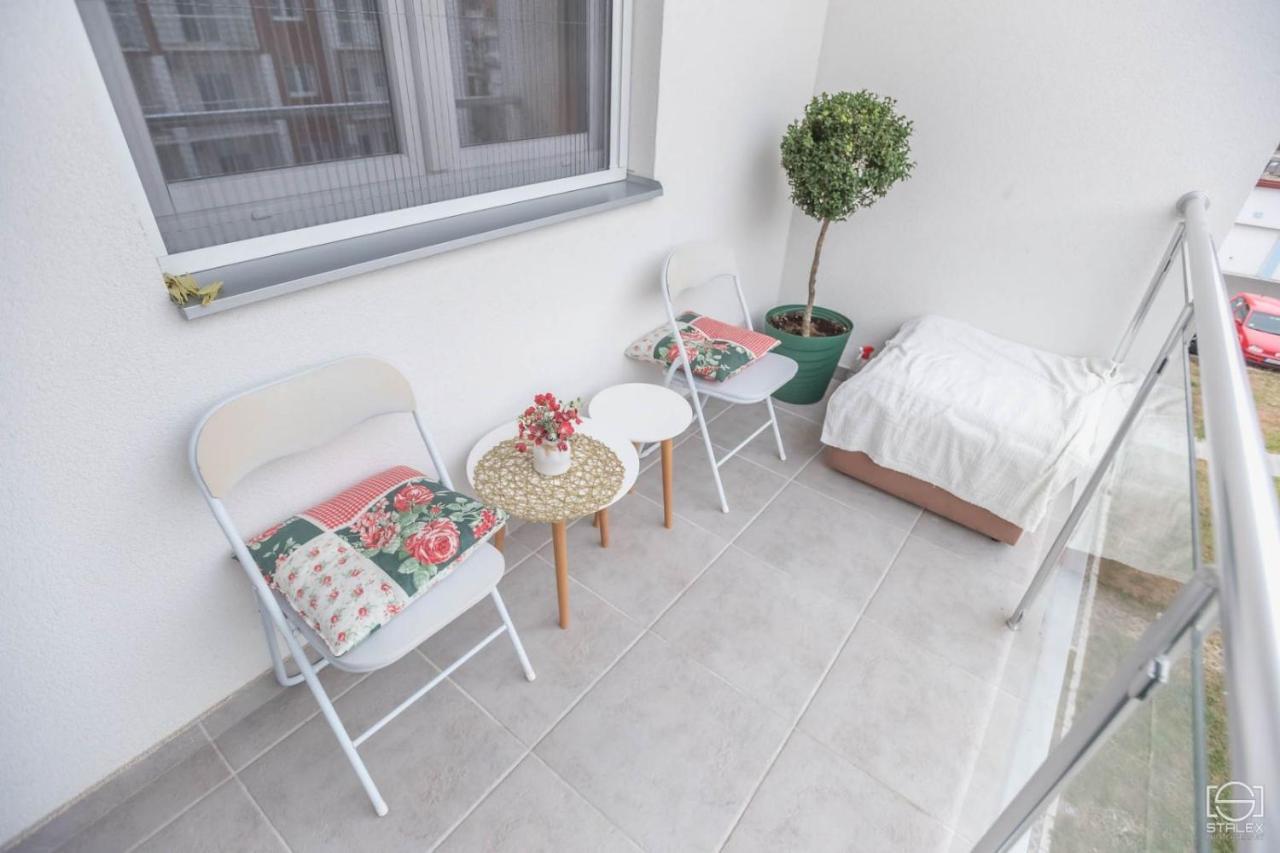 Apartman Lena Баня-Ковиляча Екстер'єр фото