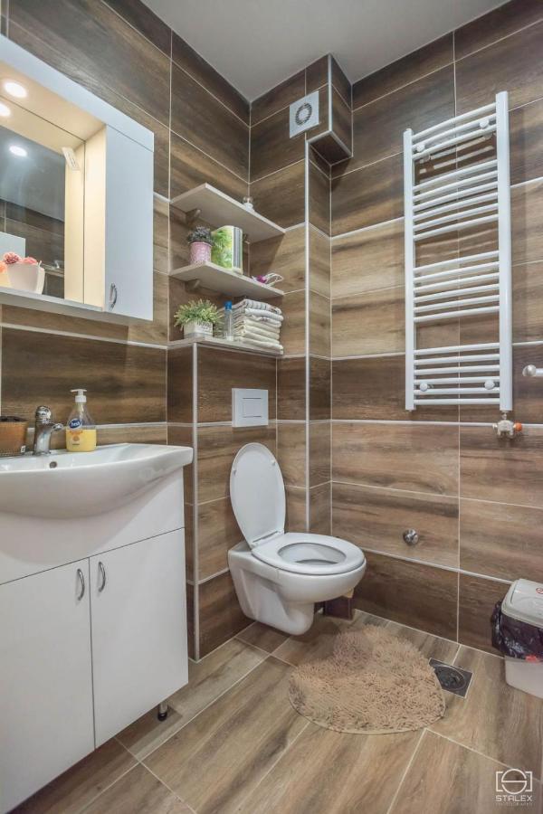 Apartman Lena Баня-Ковиляча Екстер'єр фото
